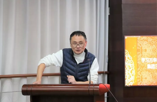 學習萬華濰柴齊魯音像公司經驗 集團三項制度改革推進會近日召開